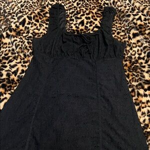 Black Sleeveless Dress